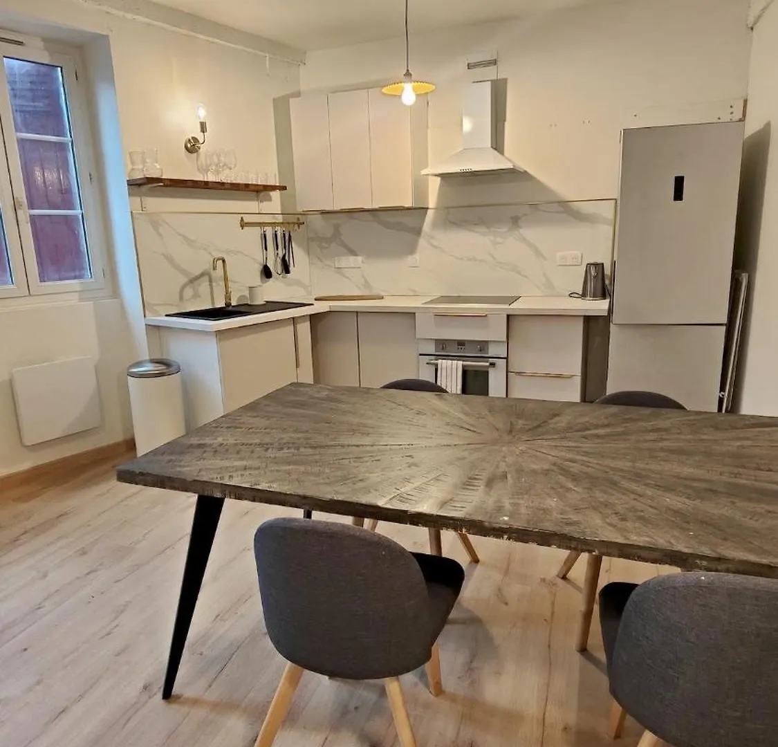 Appartement Bayonne Dans Maison Basque Avec Jardin