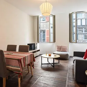 Apartamento En Plein Coeur Centre Historique 2, Bayona